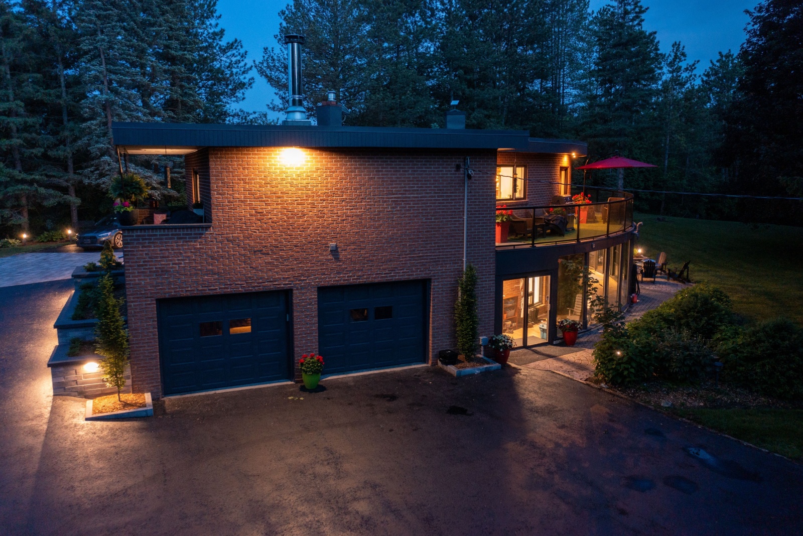 Genius Ideas Using Smart Outdoor Lighting In Arizona Yards