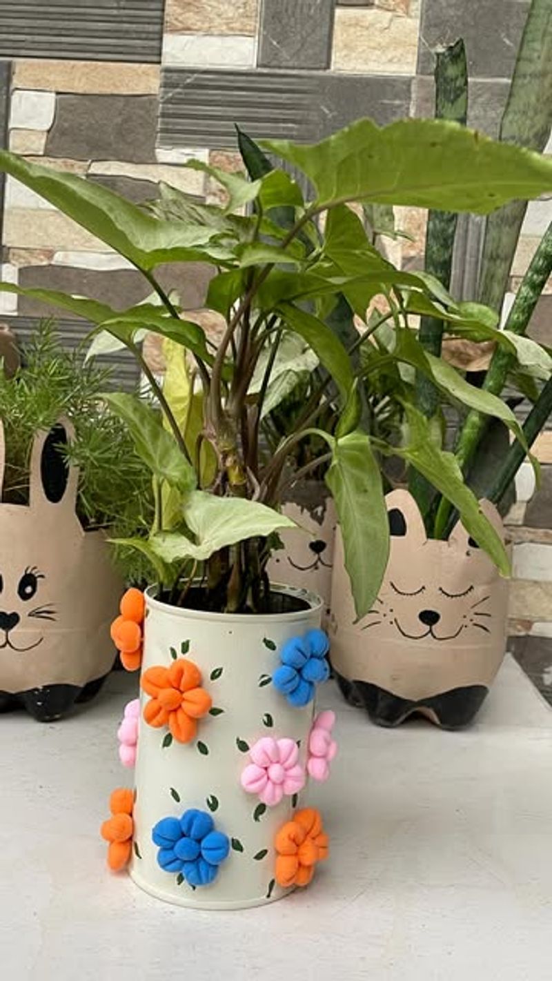 Use Clay Pots For Seedlings