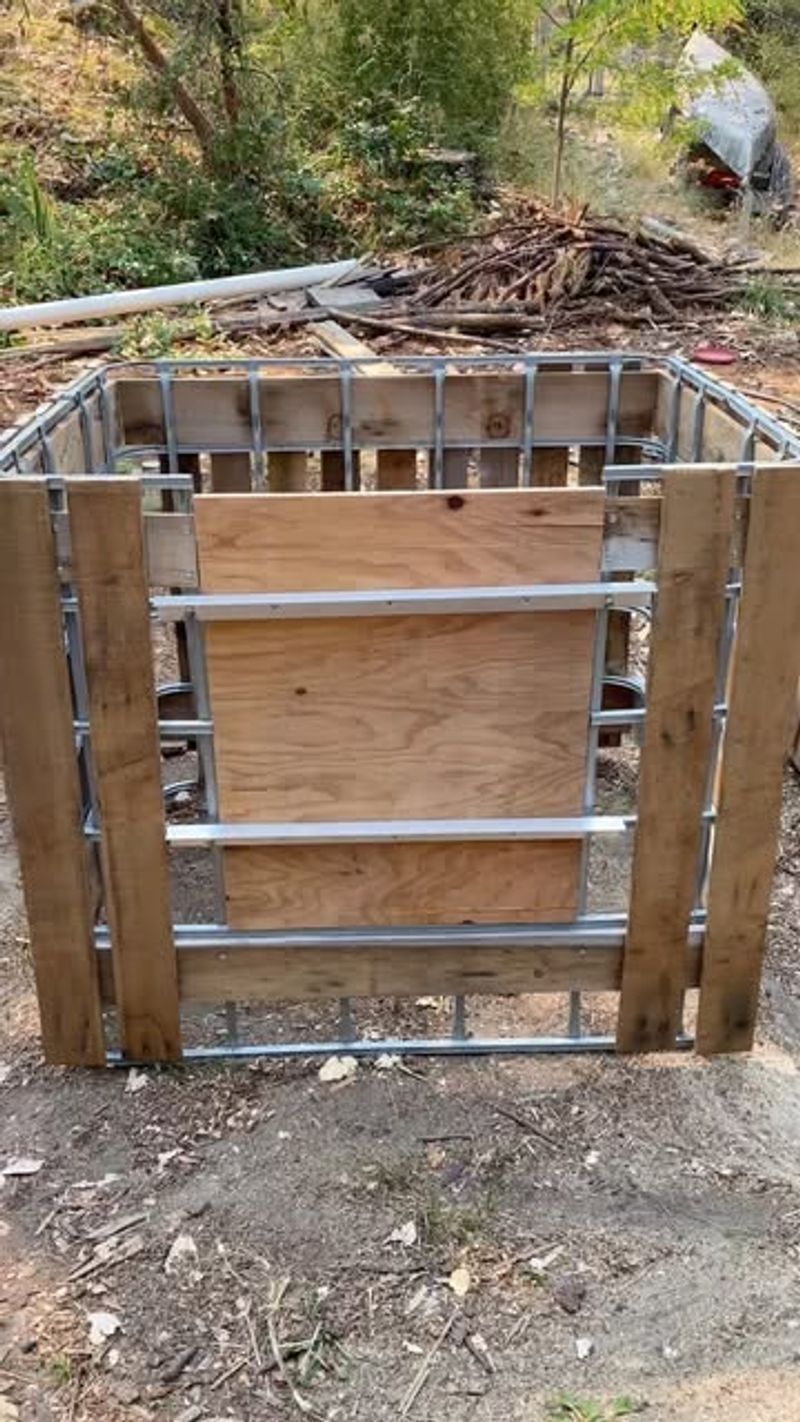 Triple-Bay System