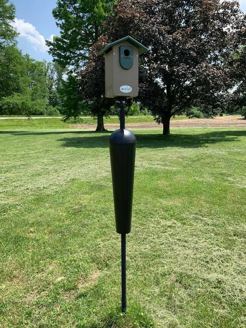Choose Baffle-Protected Pole Systems