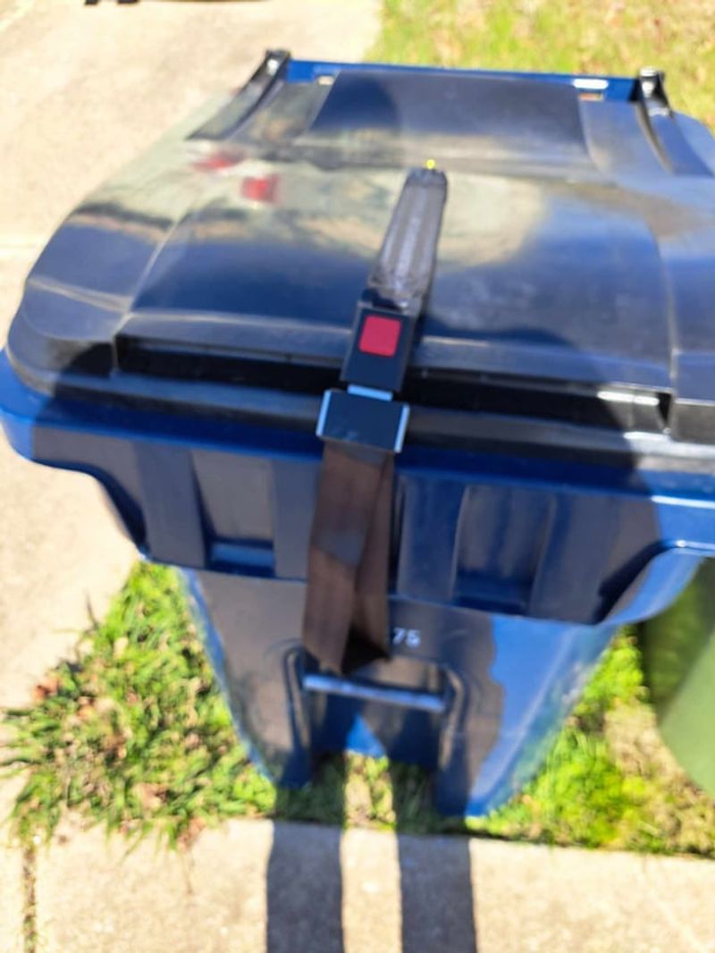 Secure Trash Cans