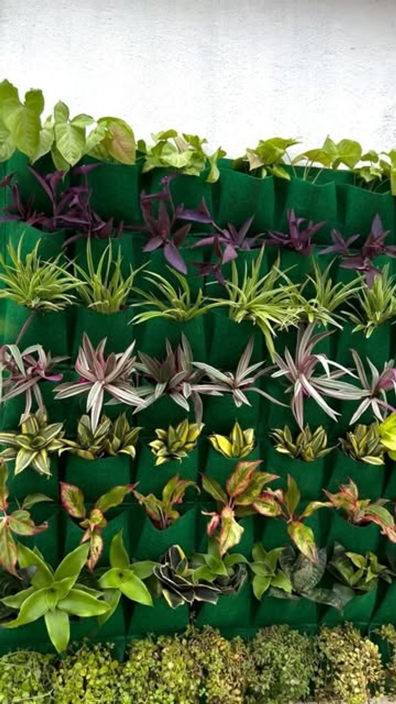 Vertical Pocket Planters