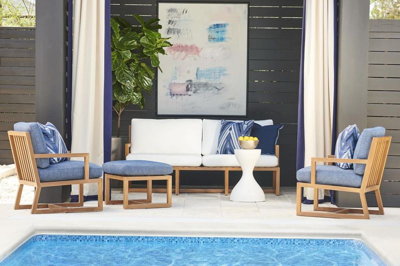 Mix Comfortable Seating Options