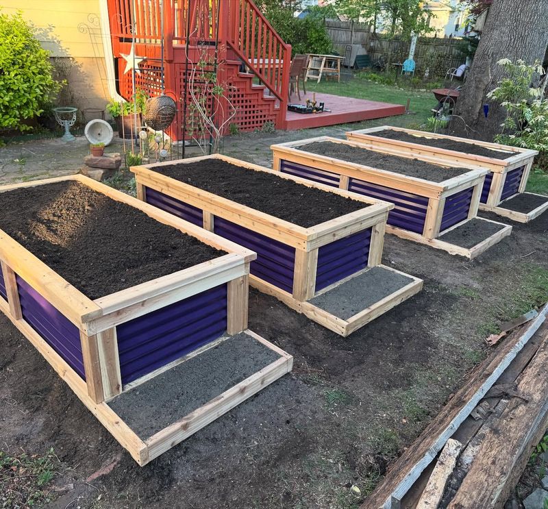 Raised Bed Borders