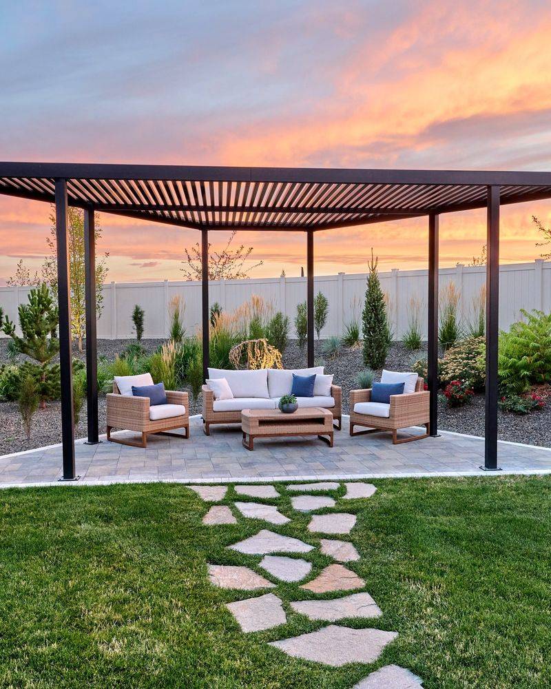 Succulent-Adorned Desert Designs