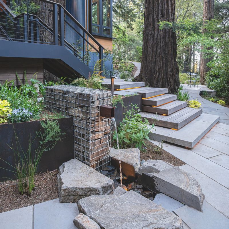 Modern Entryway Statements