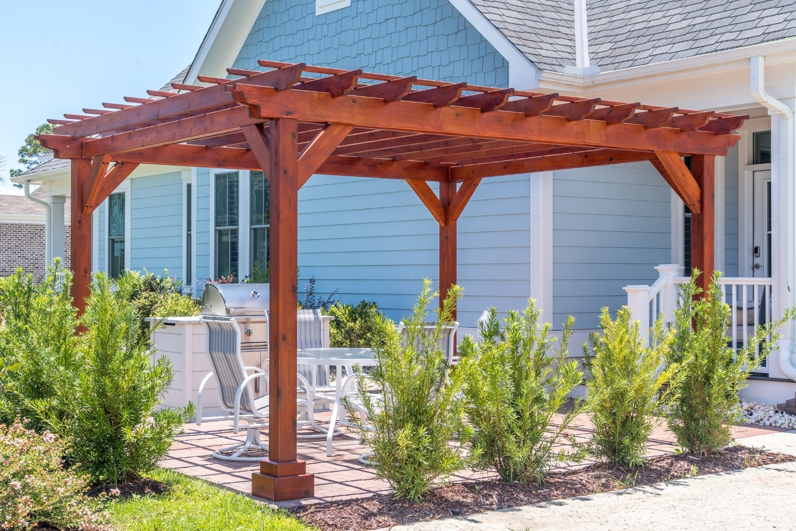 pergola (featured image)