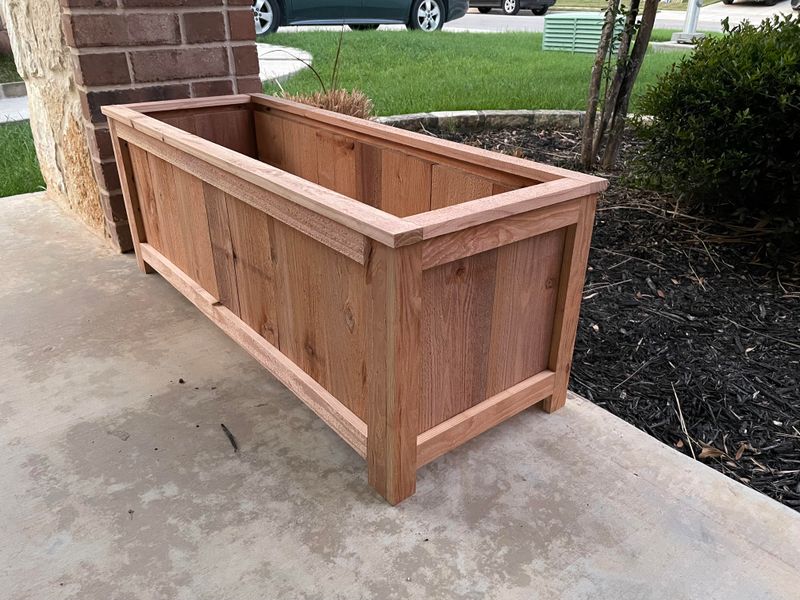 Cedar Raised Garden Bed