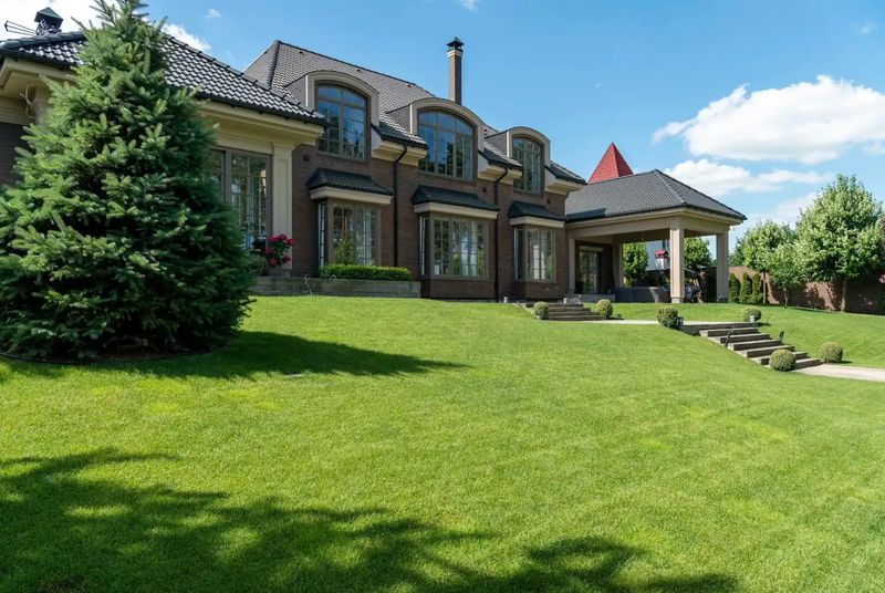 Maintaining Large Lawns