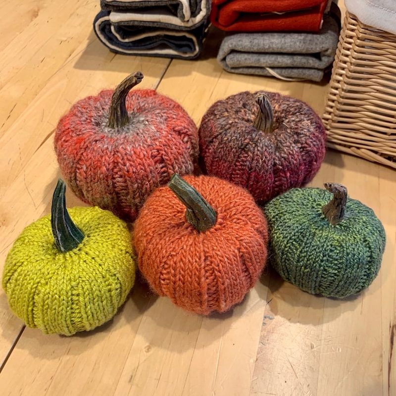 Wool-Wrapped Pumpkin Cozies
