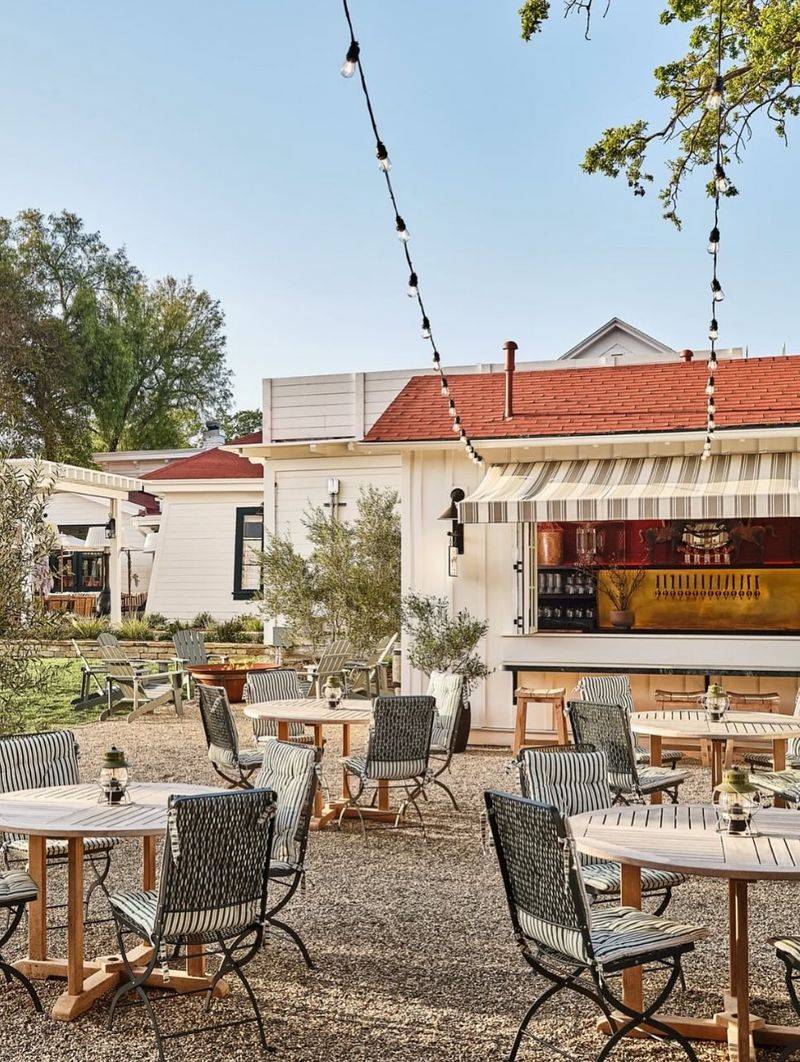 Los Olivos: Boutique Tasting Rooms In Historic Setting