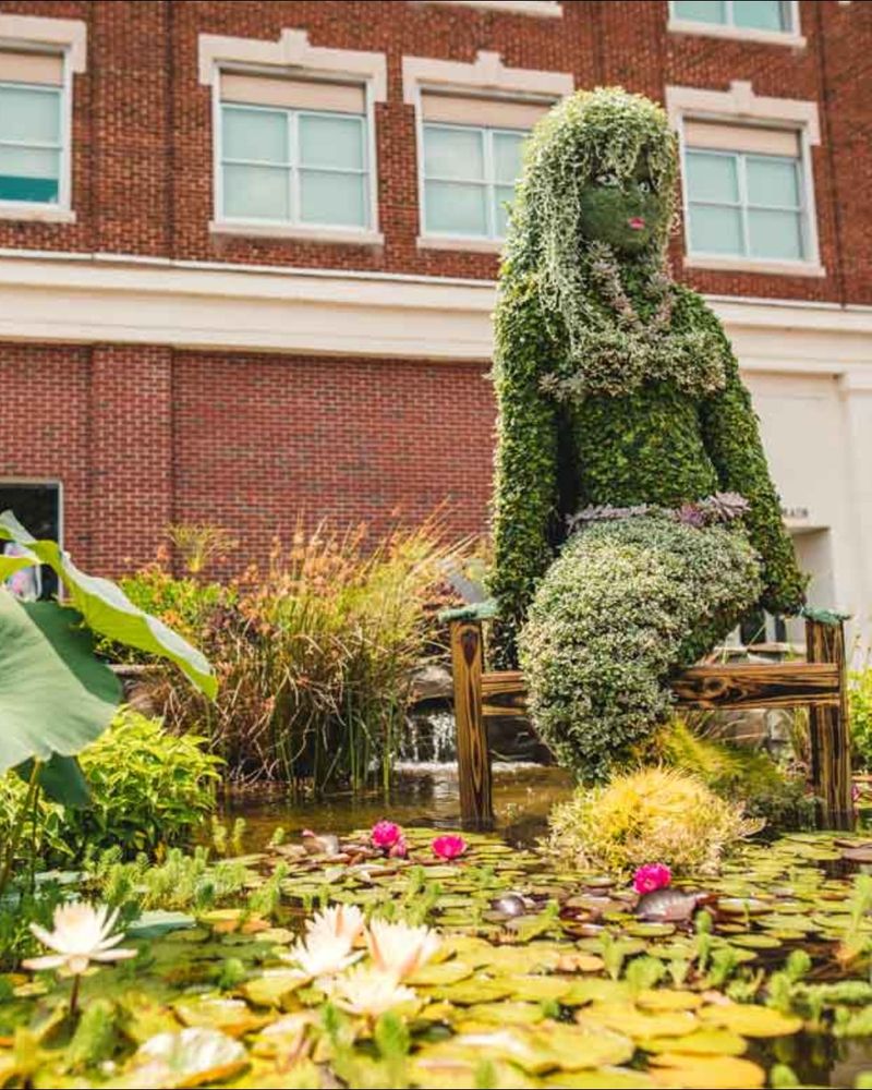 Spectacular Topiary Displays