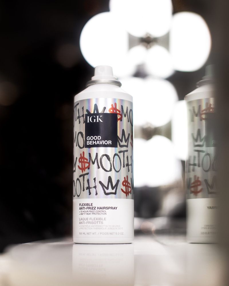 Apply Hair Spray Coating
