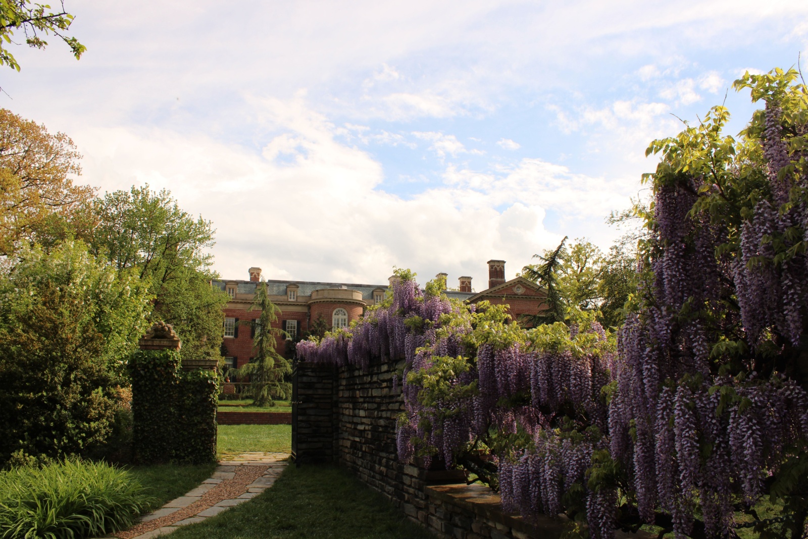 The Historic Estate And Garden Art Of Dumbarton Oaks In Washington DC