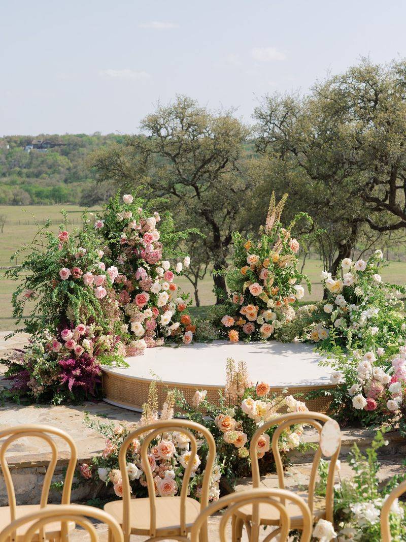 Seasonal Altar Creation