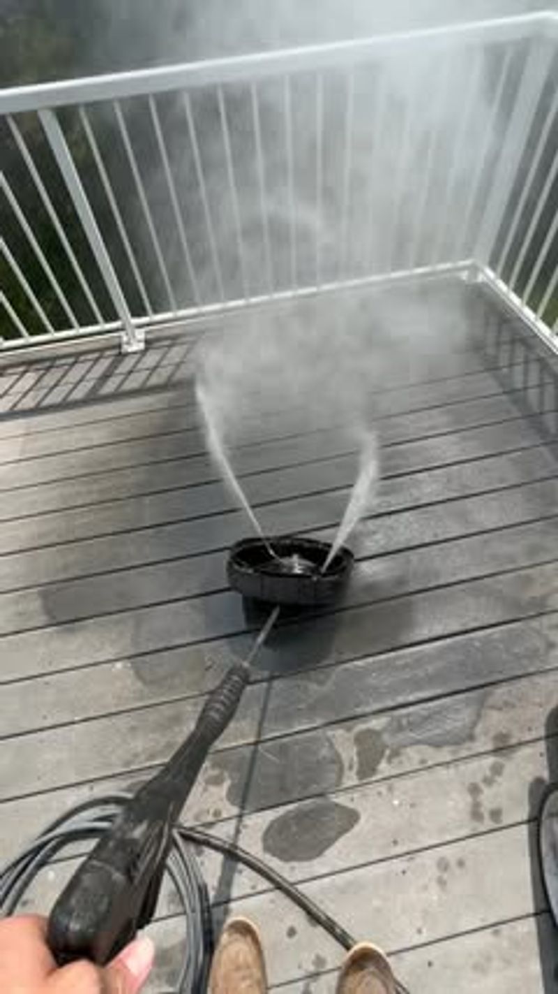 Broom-Assisted Scrubbing Stream