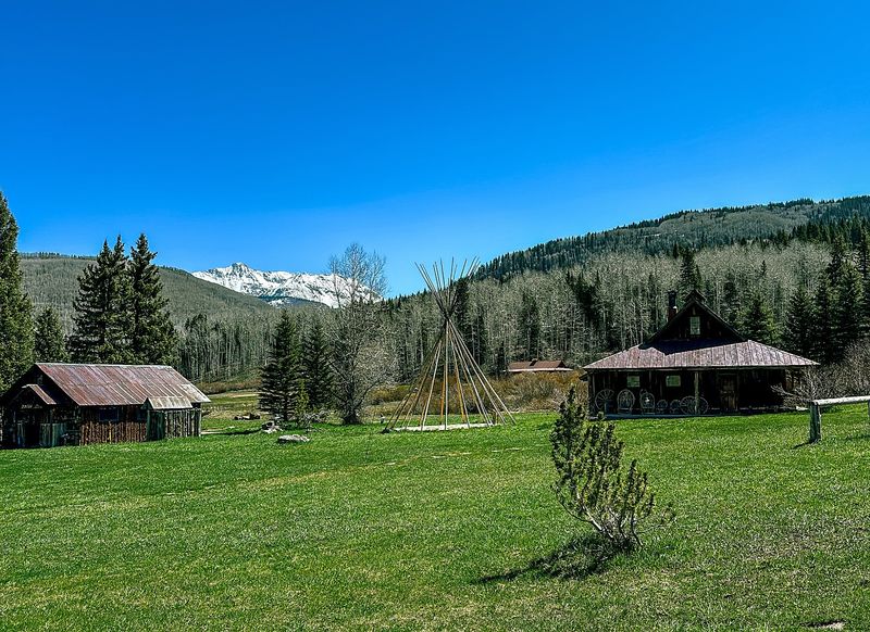 Dreamy Dunton Hot Springs