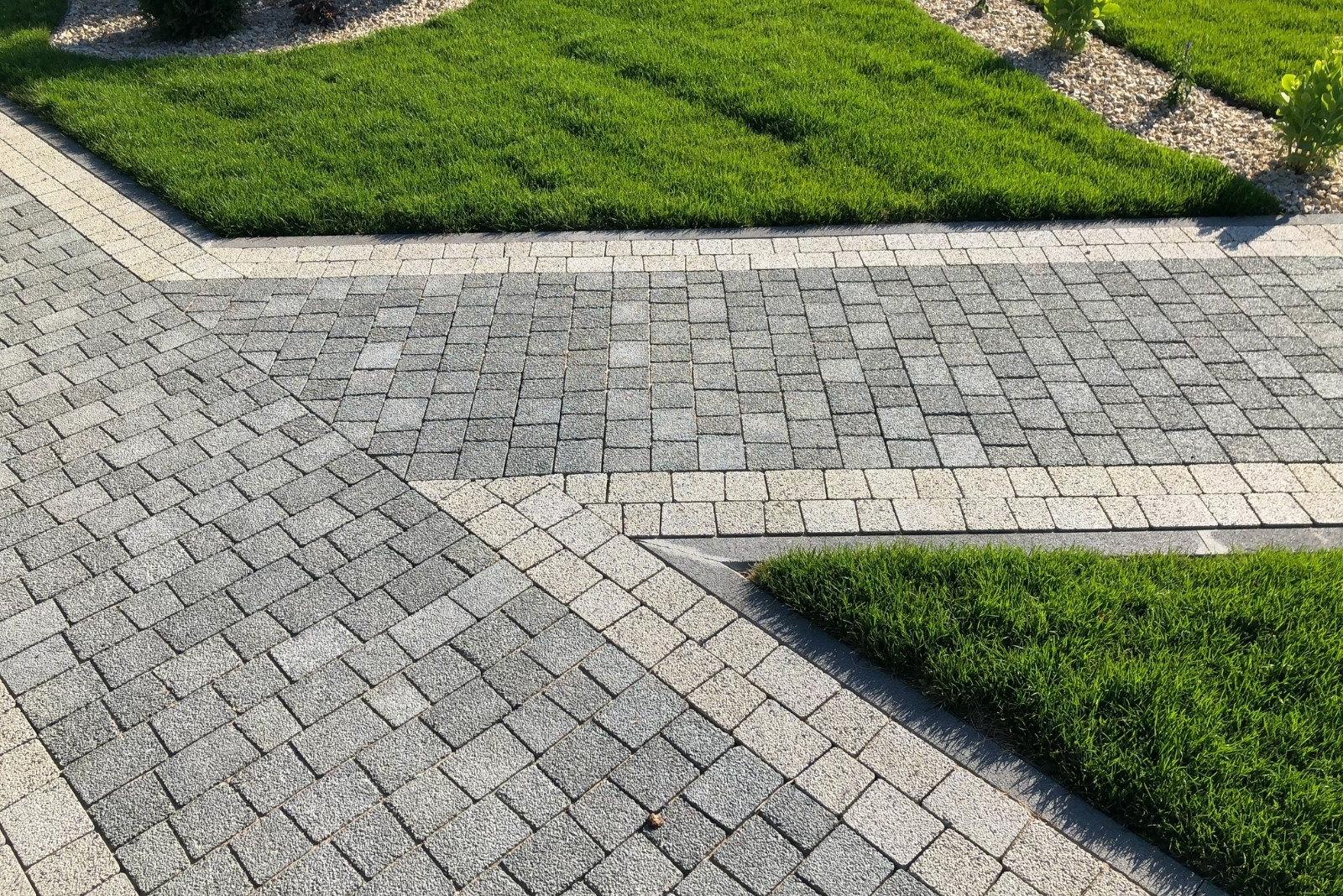 pavers (featured image)