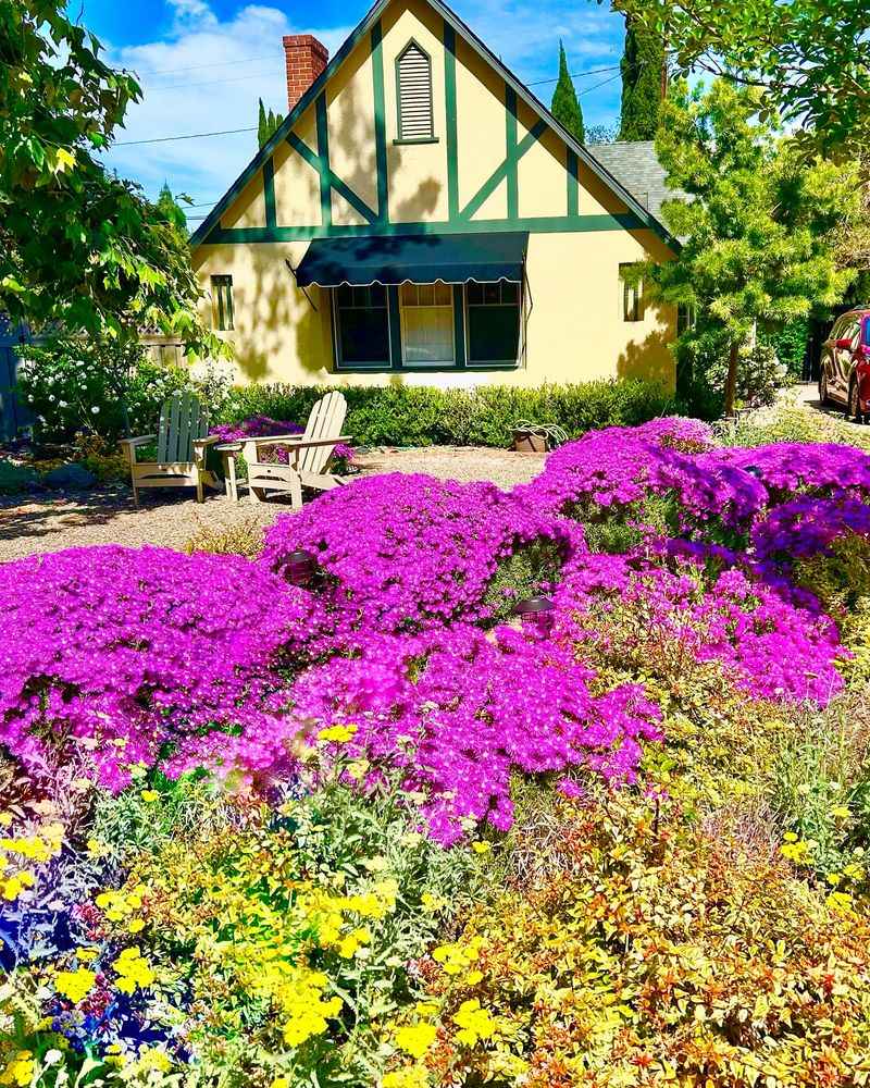 Paducah's Spanish Courtyard Garden Showcase