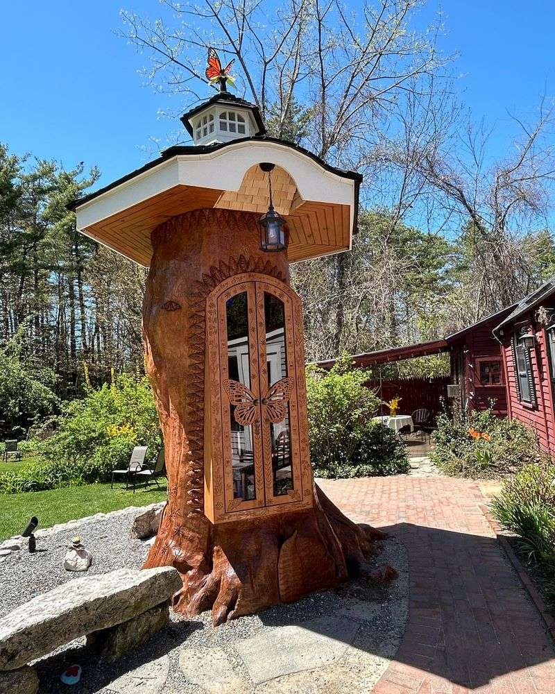 Pickity Place's Living Storybook Gardens