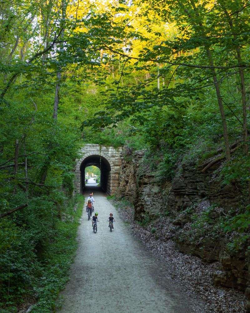 Katy Trail's River-Hugging Pathway