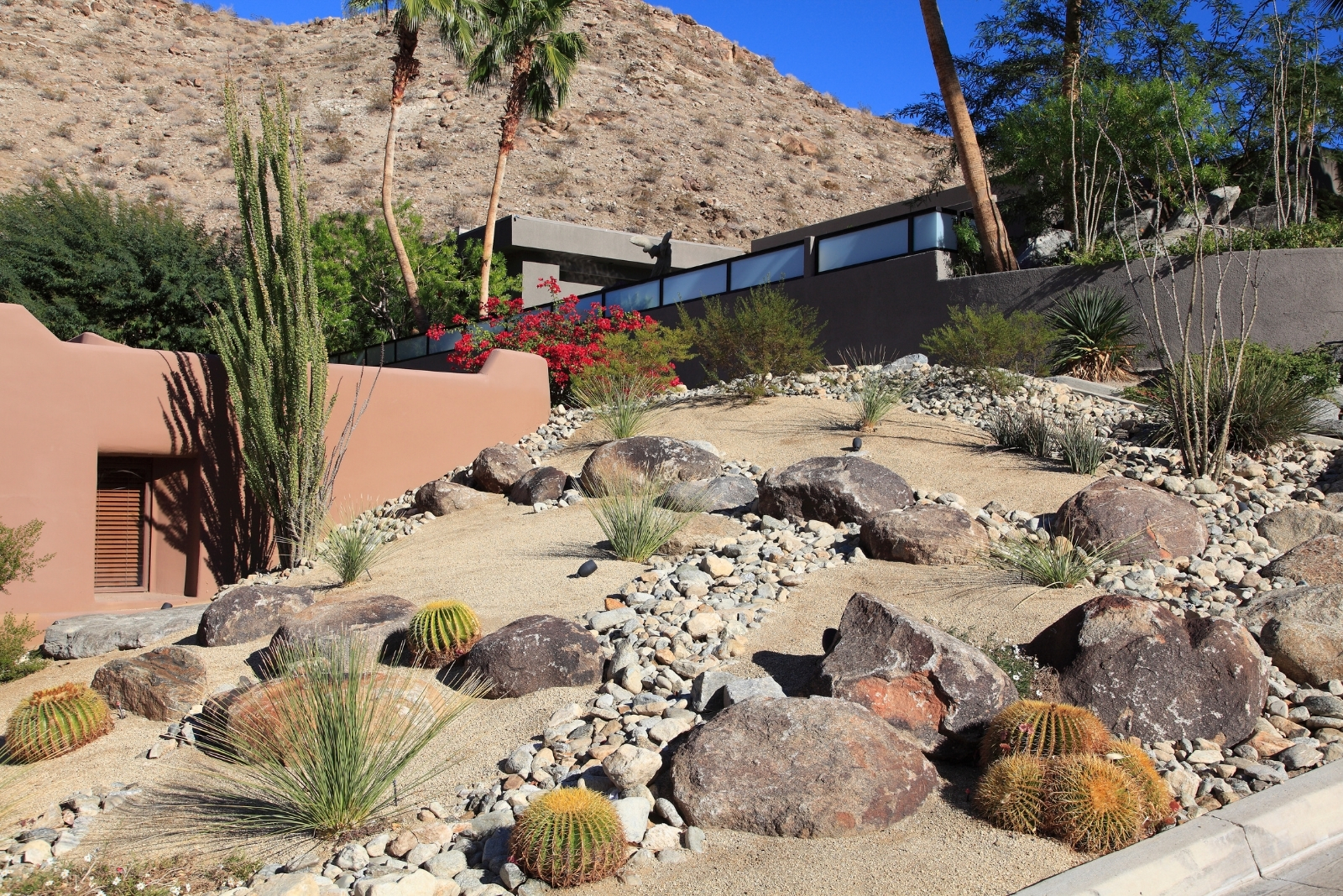 Creative Ways To Landscape In Arizona Without Using Plants