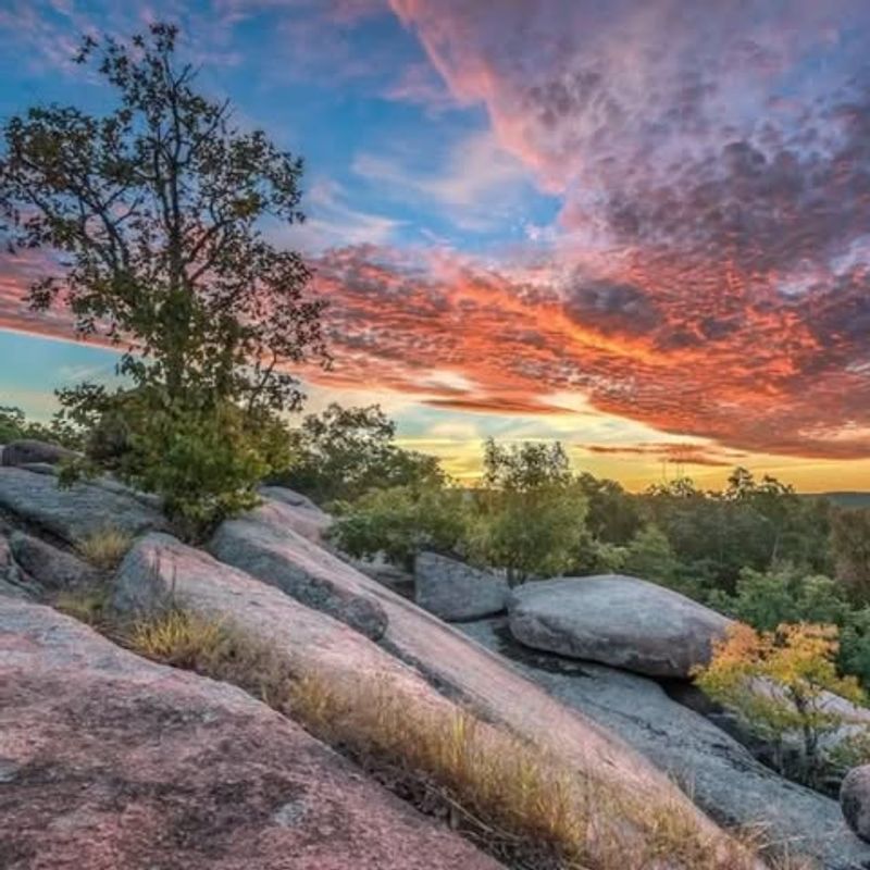 Elephant Rocks State Park's Giant Boulders