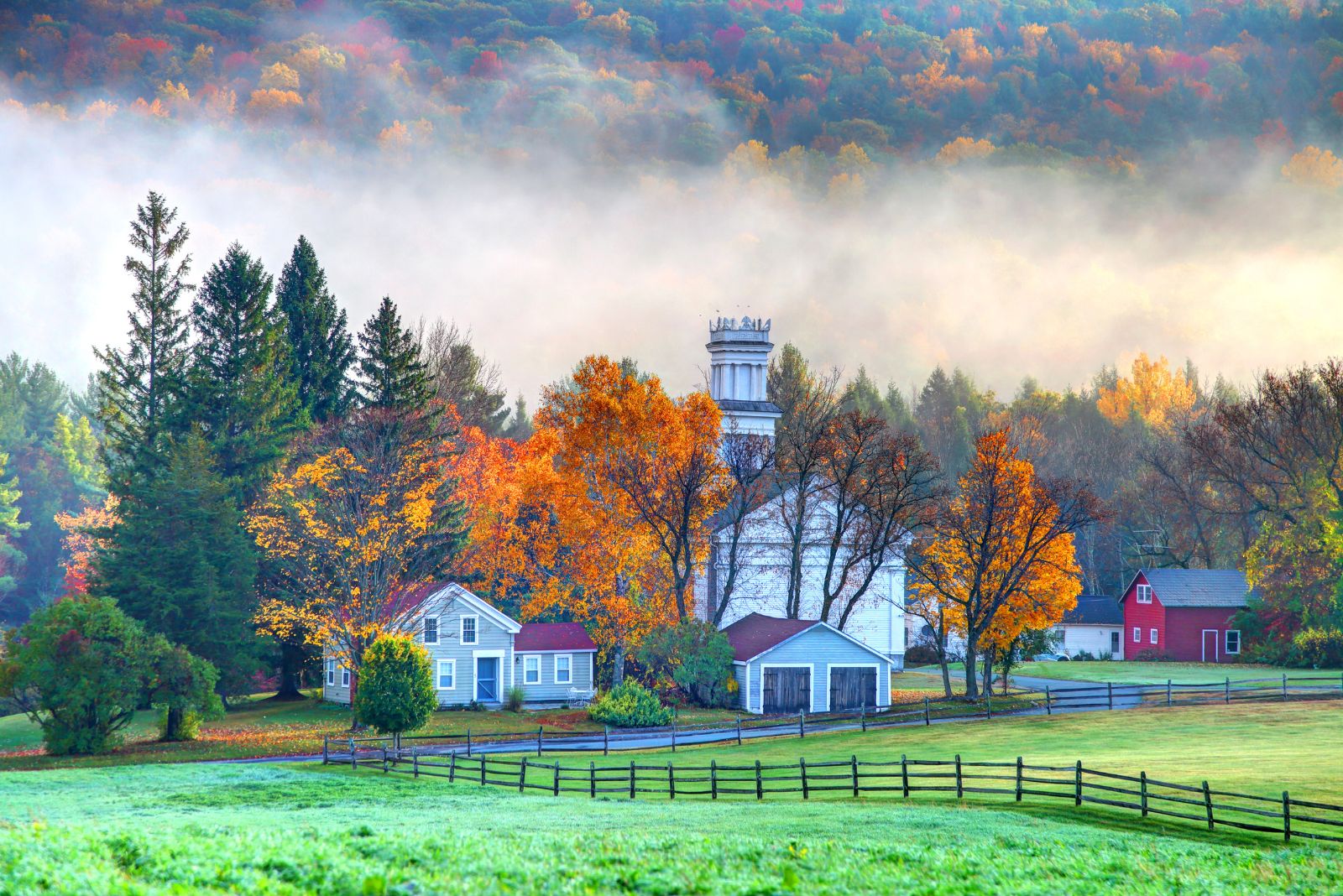 downtown Tyringham, massachusetts