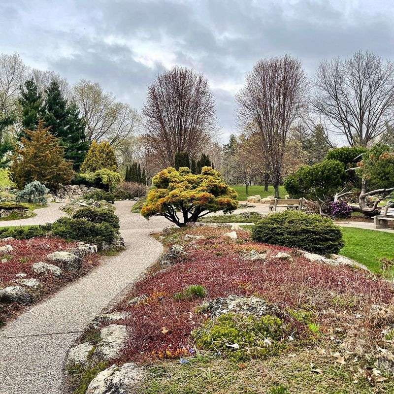 Lyndale Park Peace Garden