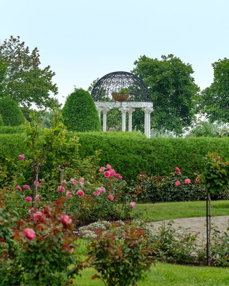 Leif Erikson Rose Garden