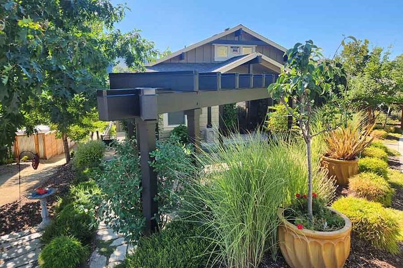 Community Gardens Preserve Immigrant Traditions