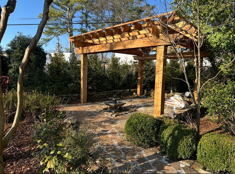 Modern Pergola Retreat