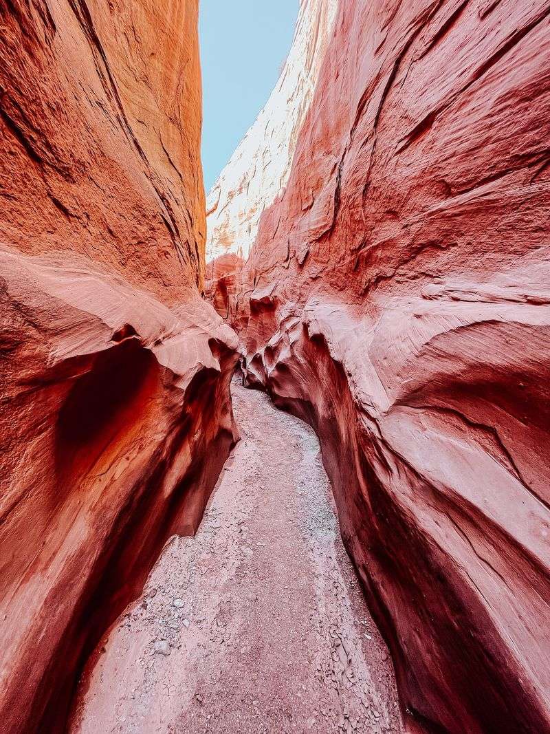 Painted Canyons Ladder Hike