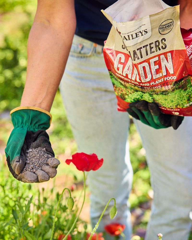 Add Bulb Fertilizer