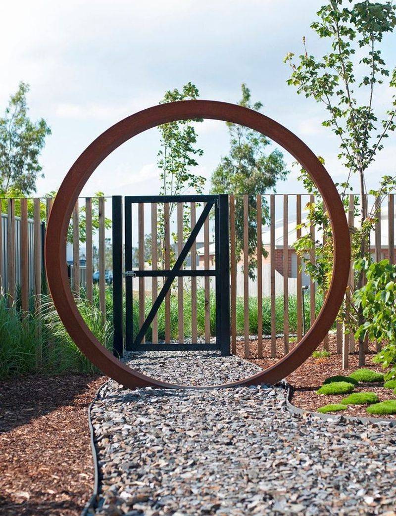 Moongate Portal Arches