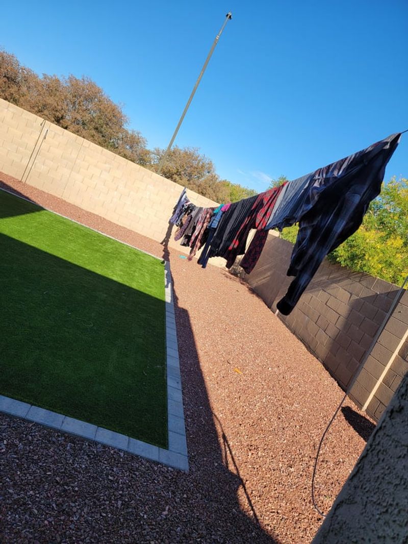 Clotheslines Making a Controversial Comeback
