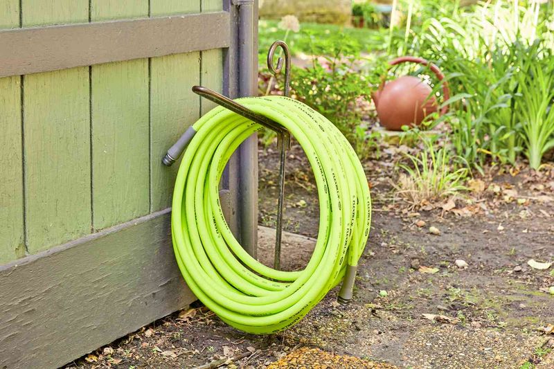 Dramm ColorStorm Premium Rubber Hose: UV-Protected Excellence