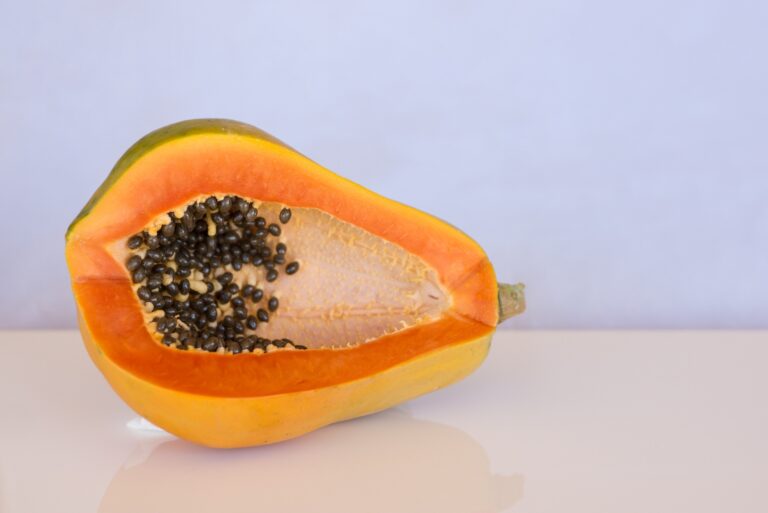 pawpaw fruit with seeds