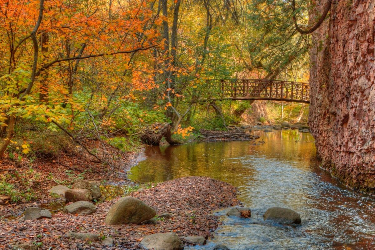 Fall Experiences 9 Cozy Reasons Duluth, Minnesota, Is The Perfect Fall Getaway This Year
