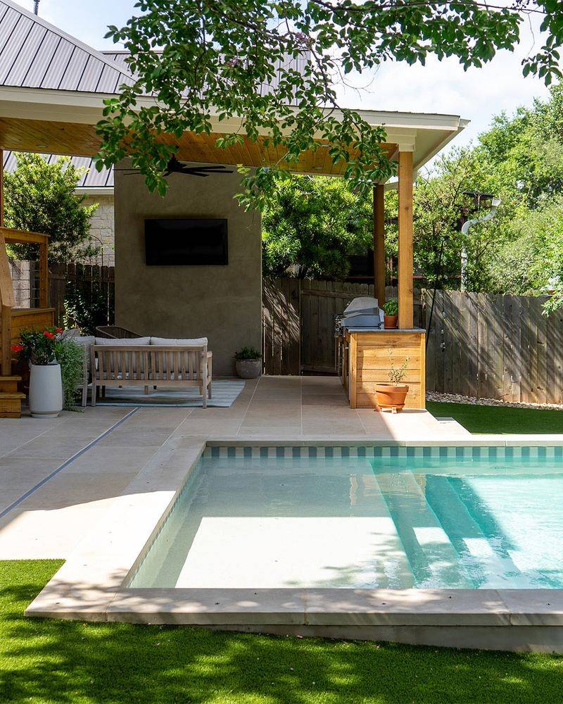 Installing A Swimming Pool Without Permits