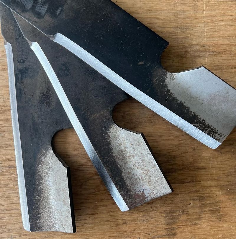 Keep Your Mower Blades Sharp