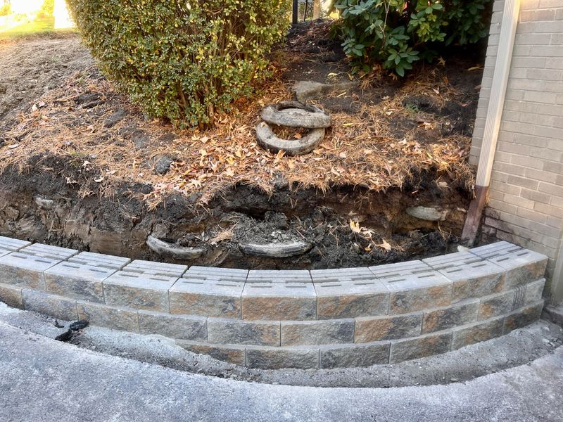Geo-Grid Reinforced Tire Wall