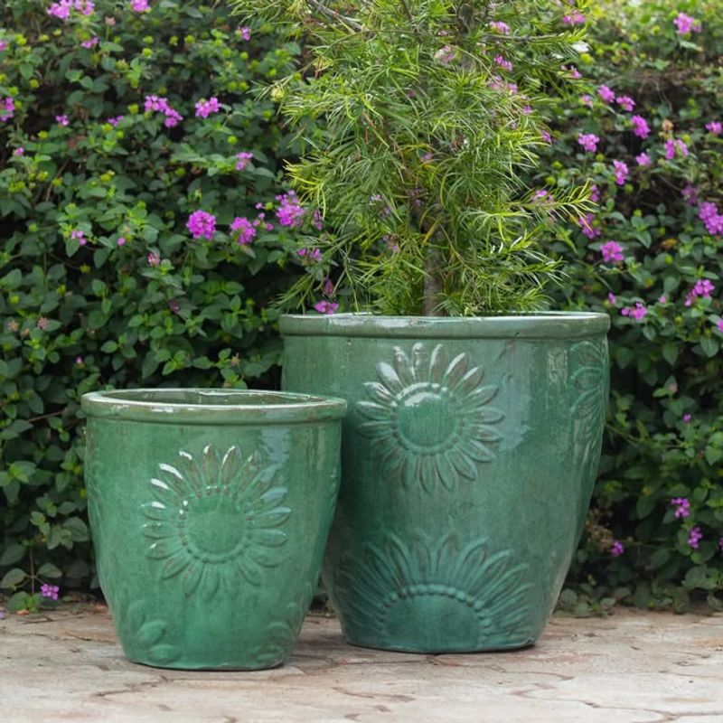 Glazed Ceramic Pots to Retain Moisture