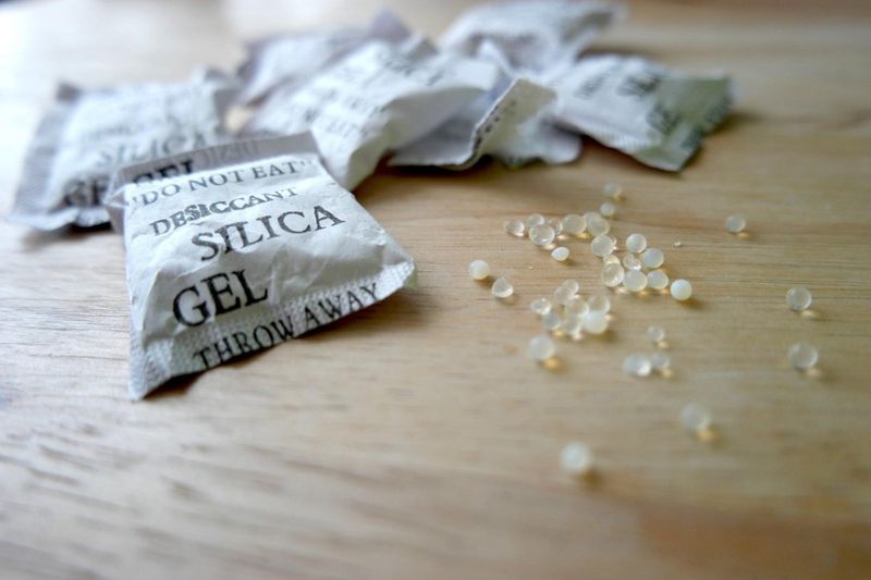 Use Silica Gel Packets Or Moisture Absorbers