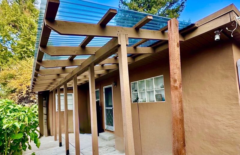 Polycarbonate Panel Roof