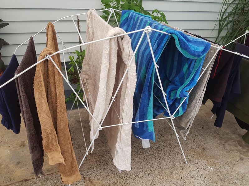 Clotheslines And Outdoor Drying Racks
