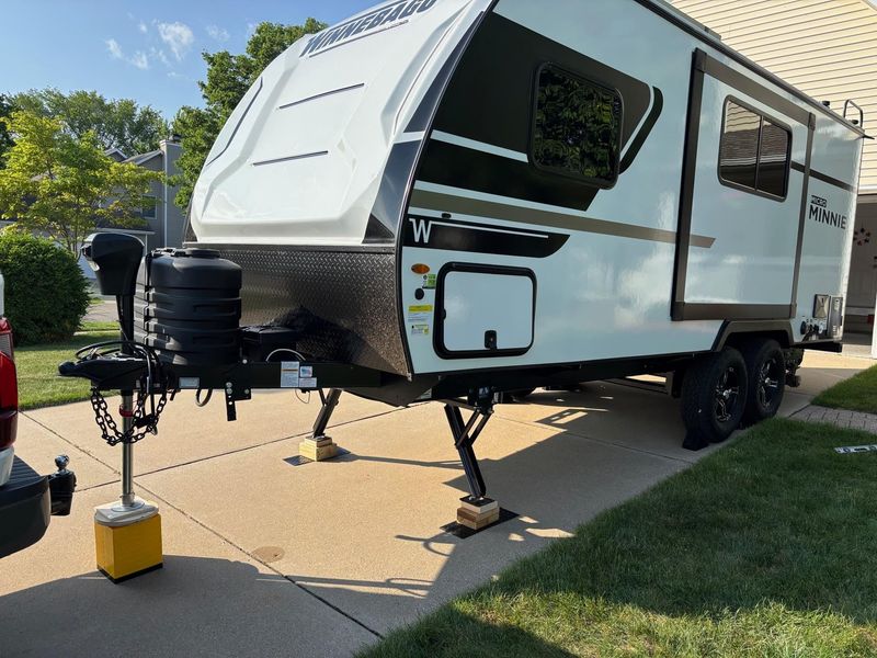 Parking RVs And Boats In Driveways