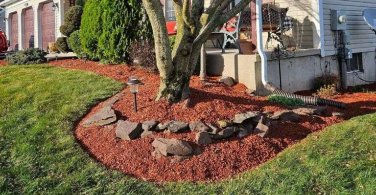 red mulch landscaping