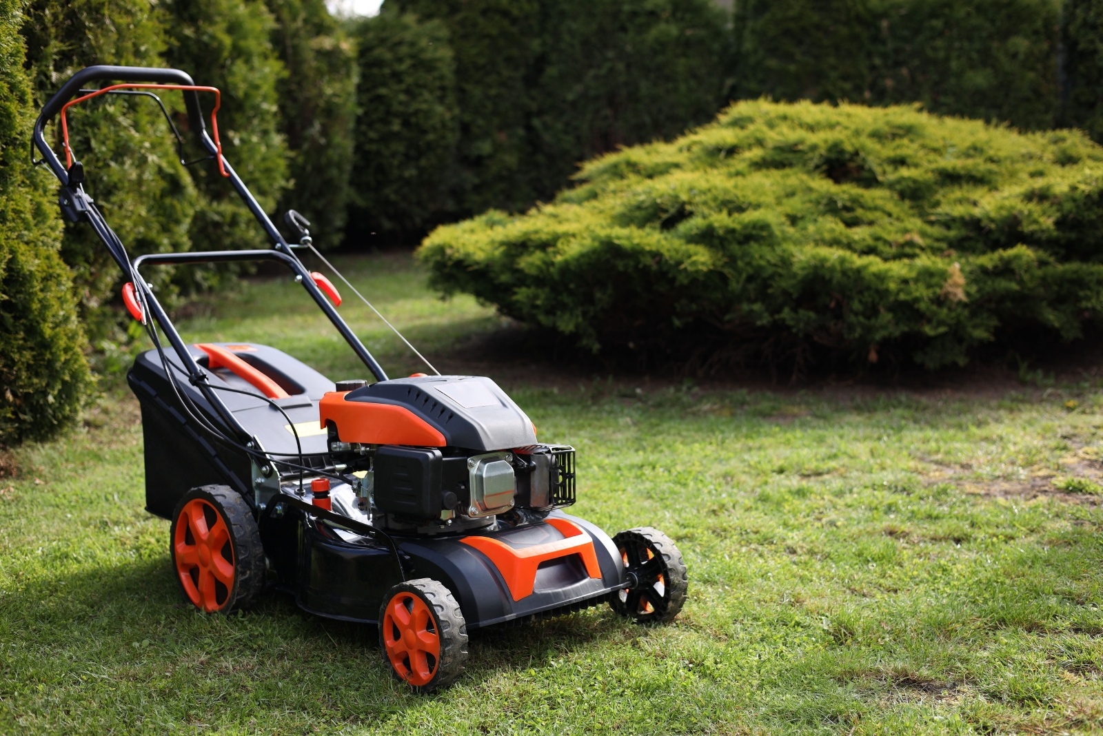 9 Causes Of Smoke From Your Lawn Mower And How To Stop It In Texas