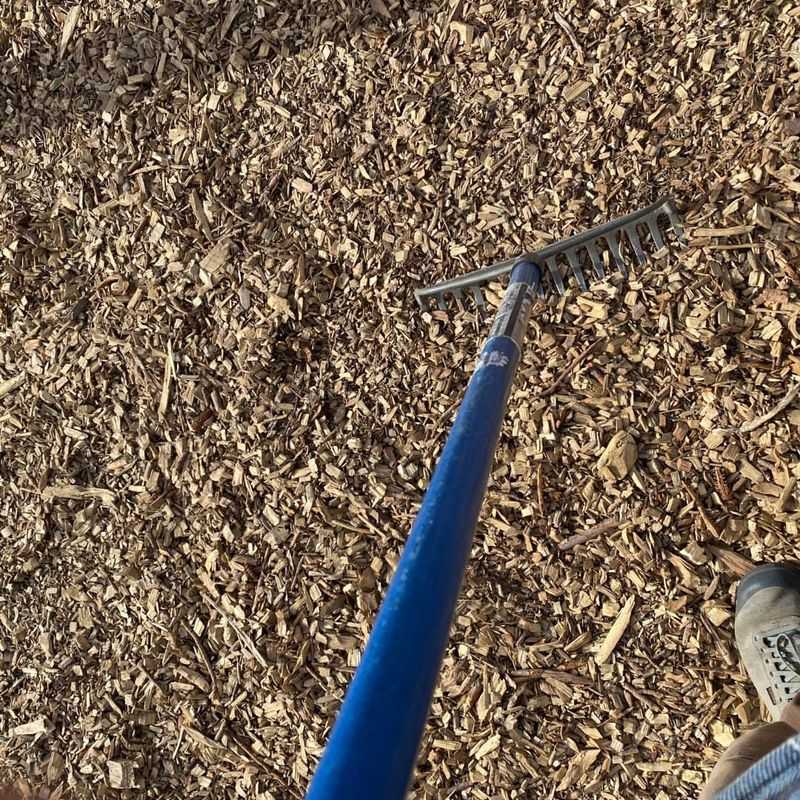 Maintains Consistent Soil Moisture Levels